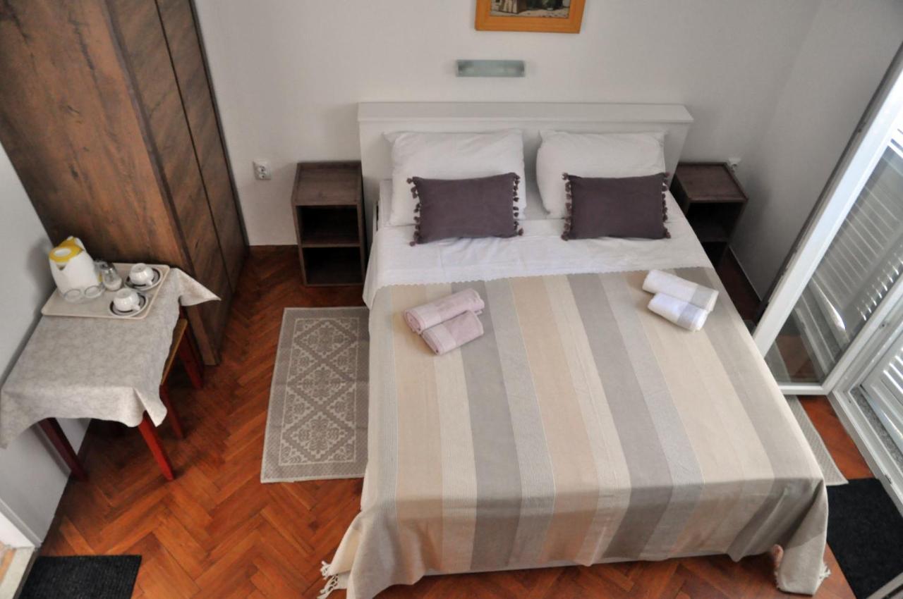 Rose Rooms At Island Of Rab Banjol Ngoại thất bức ảnh