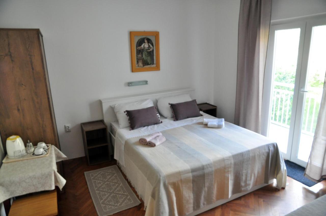 Rose Rooms At Island Of Rab Banjol Ngoại thất bức ảnh