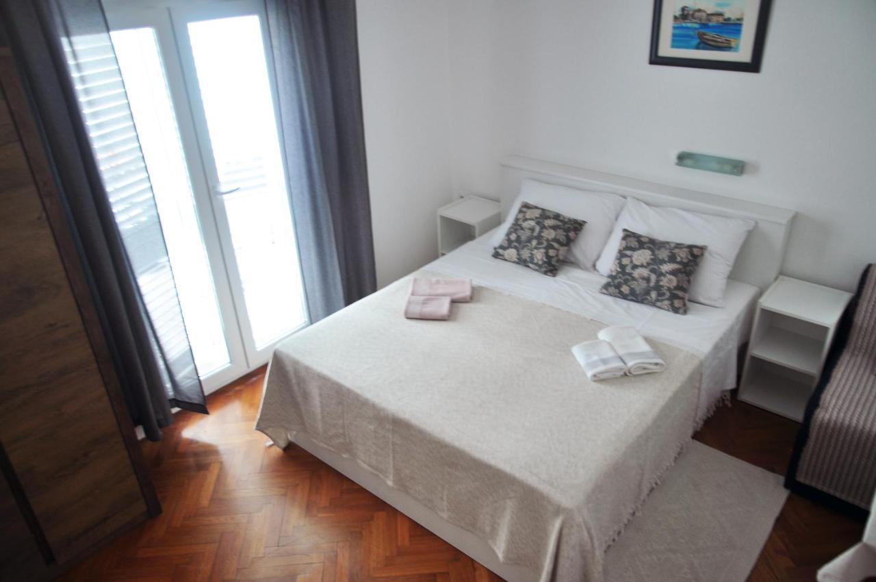 Rose Rooms At Island Of Rab Banjol Ngoại thất bức ảnh